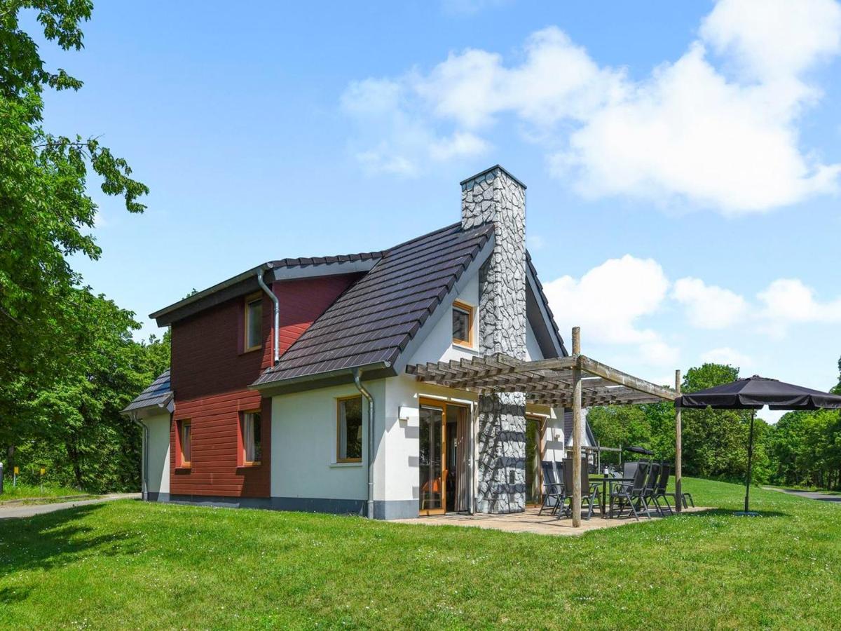 فيلا Kell am Seeفي 4-Person Bungalow In The Holiday Park Landal Hochwald المظهر الخارجي الصورة